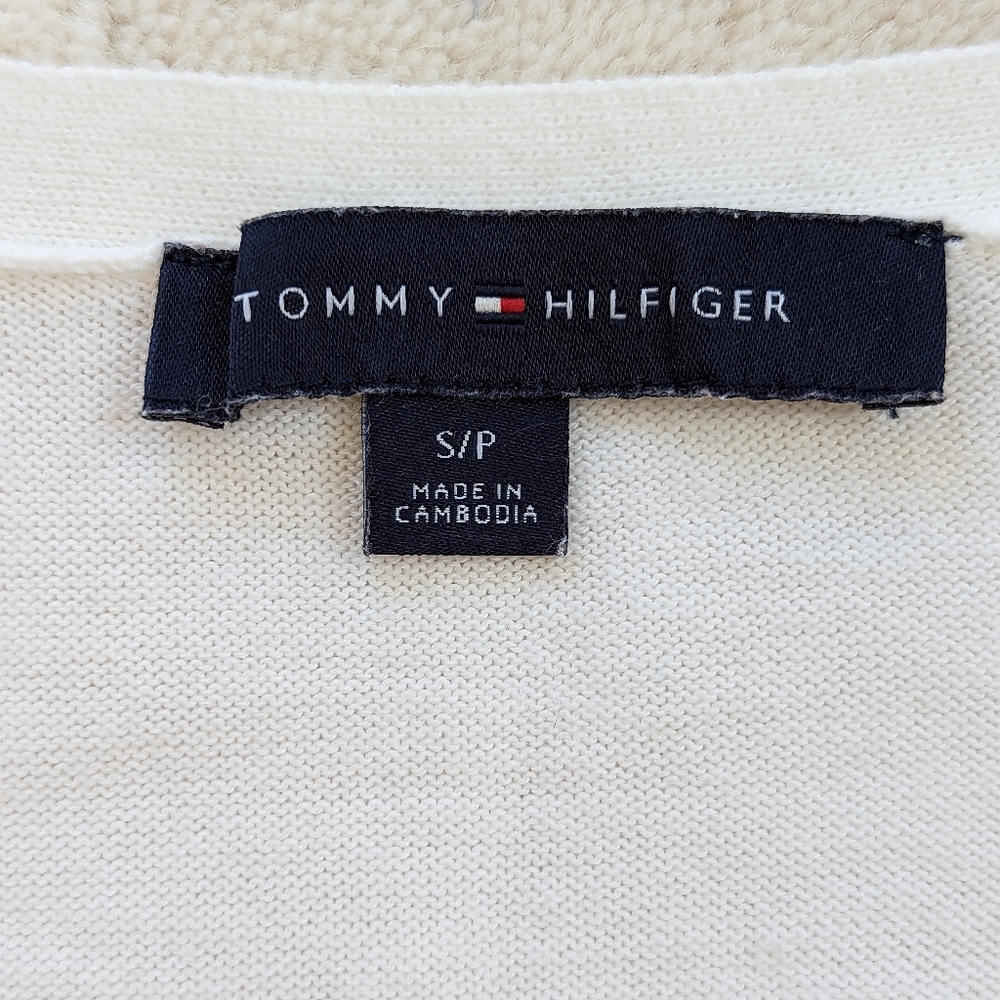 Tommy Hilfiger White Sweater with Gray Polka Dots. - Picture 4 of 5